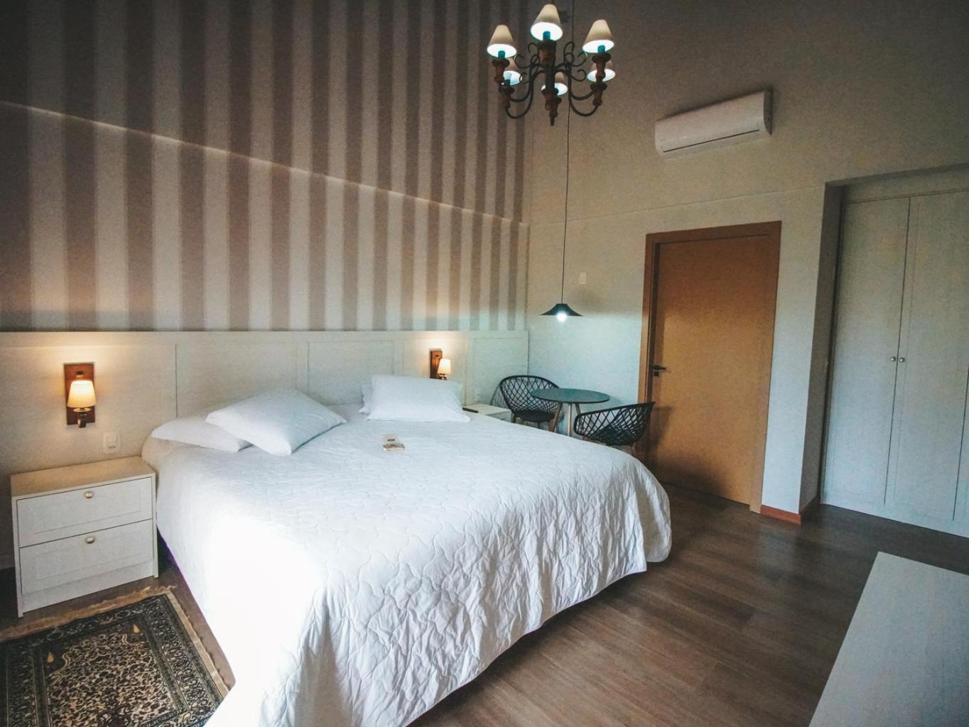 Paraíso Do Salto Quarto em Acomodações Particulares